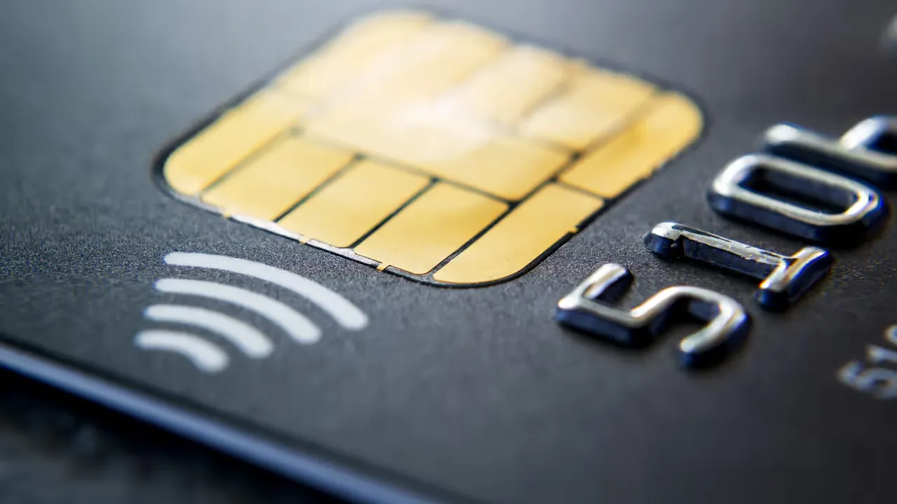 Snabba lån med smarta val 2025